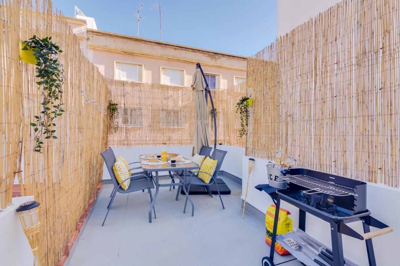 Faro: Casa Trevo Com Terraco Bbq Villa Exterior foto